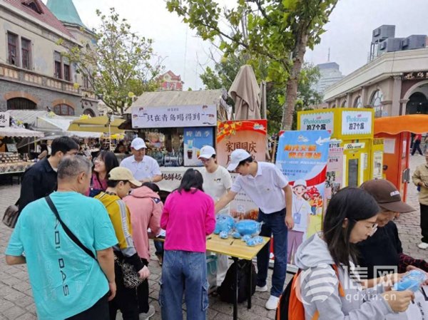 益阳指 青岛文旅青年志愿活动暖心收官 8天服务绘就假日温情